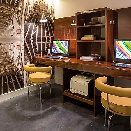 Hugo Hotel 4*