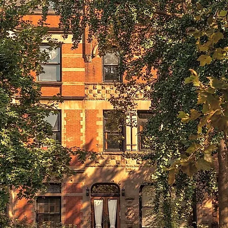 The Park North Guest house New York