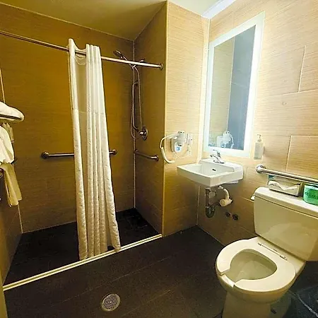 Days By Wyndham Brooklyn Borough Park 3*