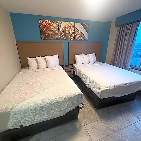 Days By Wyndham Brooklyn Borough Park