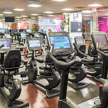 Vanderbilt Ymca Hostel *