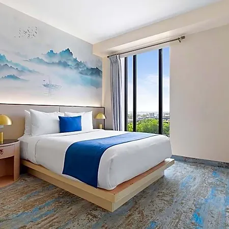 Hotel The Parc 3*