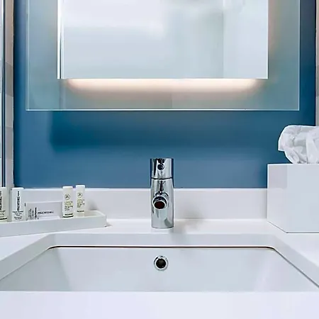 Hotel By Marriott Manhattan/central Park 4*