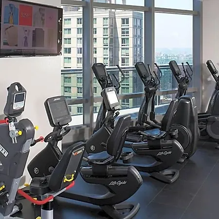 By Marriott Manhattan/central Park 4* New York