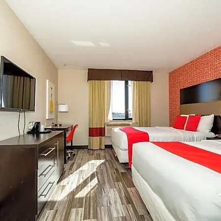 Howard Johnson By Wyndham Jamaica Ny Near Airtrain Jfk Hotel