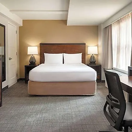 By Marriott Manhattan/ Midtown Eastside Hotel 4*