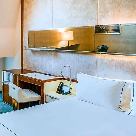 33 Hotel, City, Seaport Hotel New York