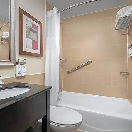 Hotel Express Manhattan Midtown West By Ihg New York