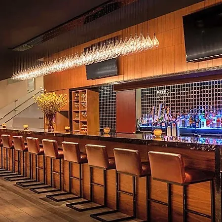 Hyatt Centric Street 4* New York