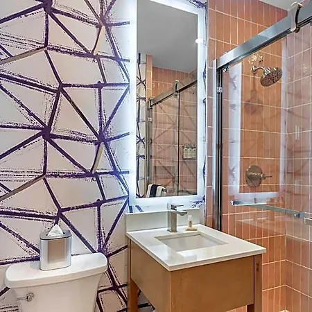 The Mayfair Times Square, An Ascend Collection Hotel 4*