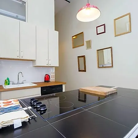 Hotel The Box House (adults Only) 4*