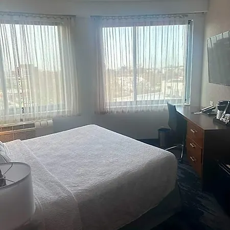 Fairfield & By Marriott Brooklyn New York