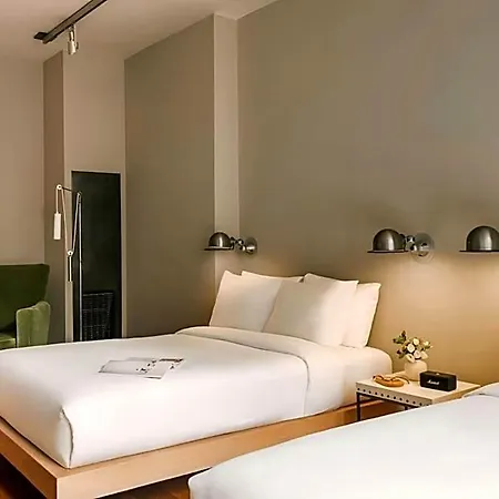 Chambers Hotel