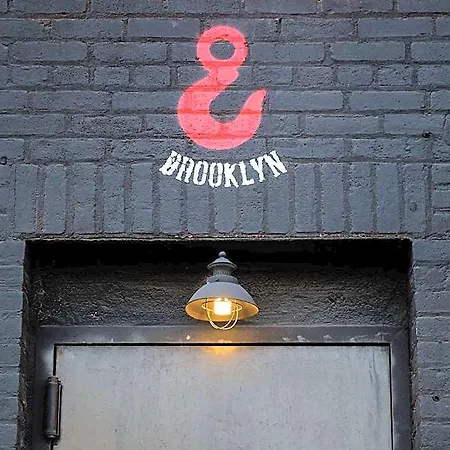 The Red Hook 3* New York