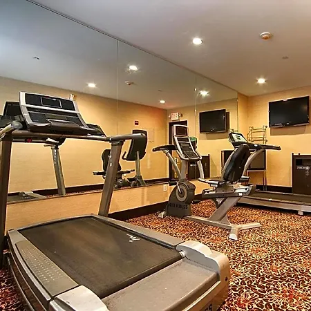 Western Plaza Hotel New York