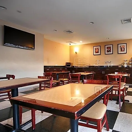 Hotel Western Plaza