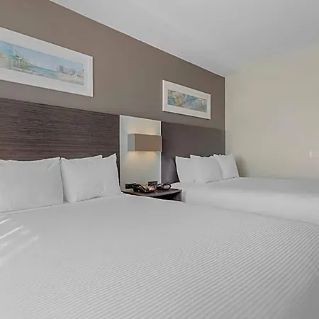 Western Brooklyn Bay Hotel New York