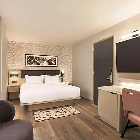 Doubletree By Hilton Midtown Fifth Ave 4*