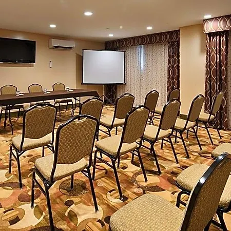 Hotel Western Arena 3*