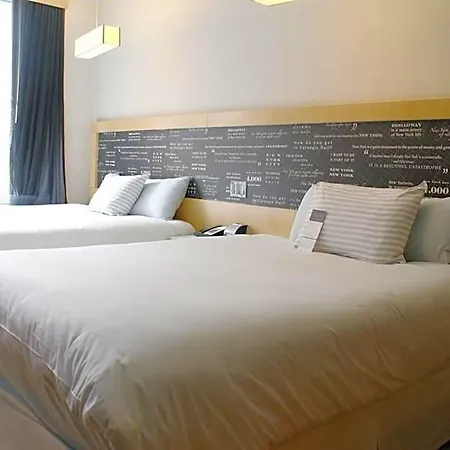 Tryp By Wyndham Times Square - Midtown Hotel