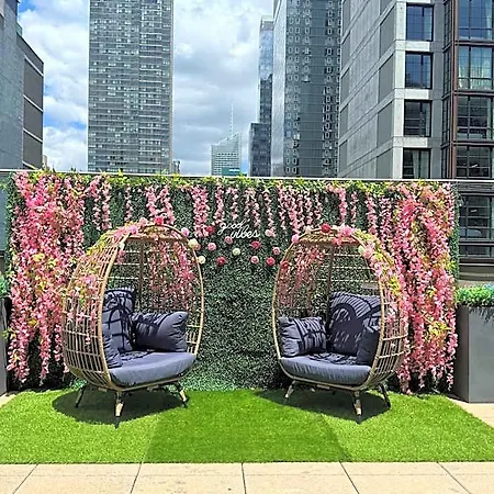 Fairfield & By Marriott Manhattan/chelsea