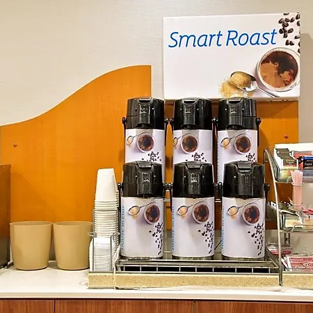 Express Brooklyn By Ihg New York