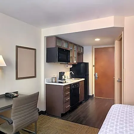 Candlewood Nyc -times Square By Ihg New York