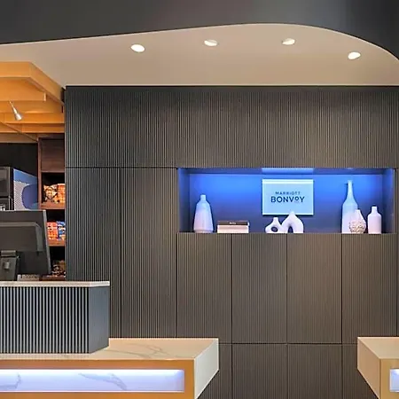 Courtyard By Marriott Manhattan / Soho Hotel New York