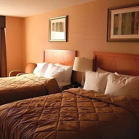 Hotel Ramada By Wyndham Times Square West