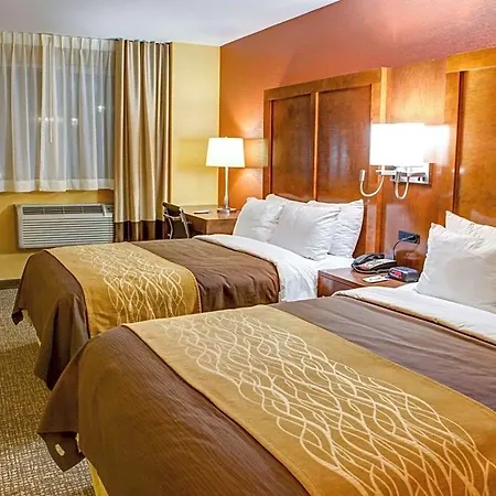 Ramada By Wyndham Times Square West 3* New York