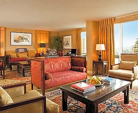 Sheraton Laguardia East Hotel