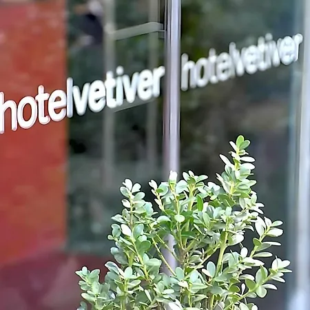 Vetiver / Manhattan Skyline Hotel