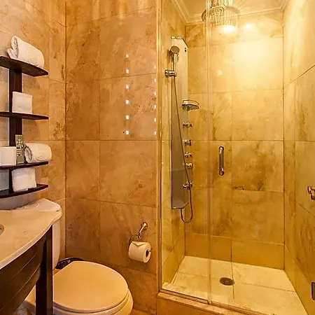3 Bedroom In Flatiron Aparthotel New York