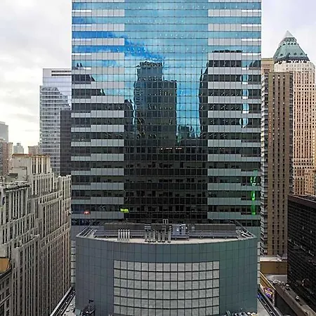 Hotel Renaissance Times Square By Marriott New York