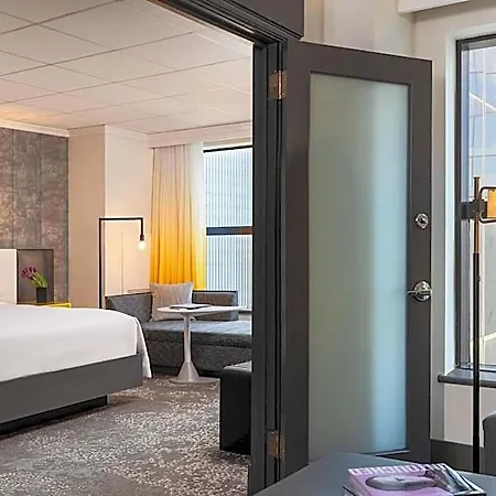 Renaissance Times Square By Marriott 4*