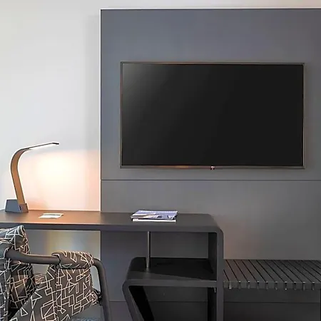 Renaissance Times Square By Marriott New York