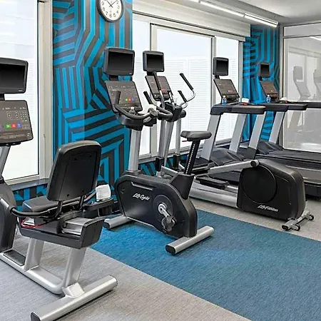 Aloft By Marriott Brooklyn