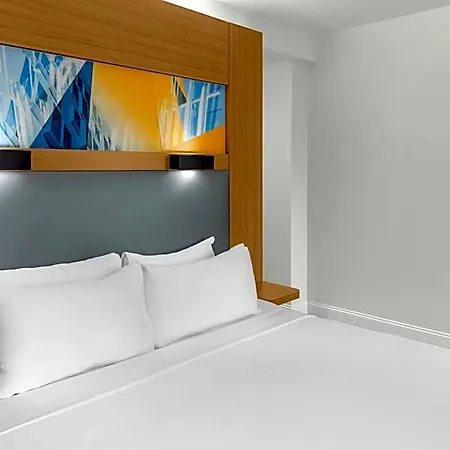 Hotel Aloft By Marriott Brooklyn