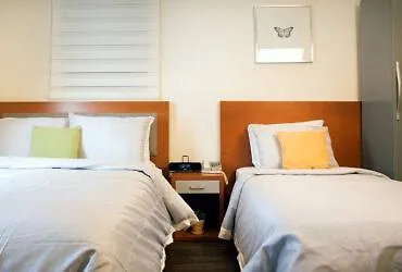 Midtown West 3*