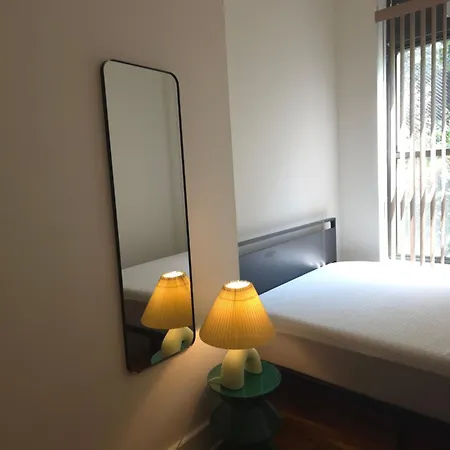 Lamartine Chelsea Hostel