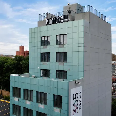 Hotel 365 Bronx - Yankee Stadium