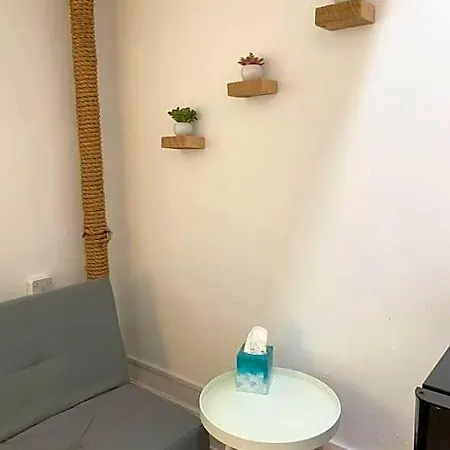 Inn Private With Shared Bath On Union Square 11