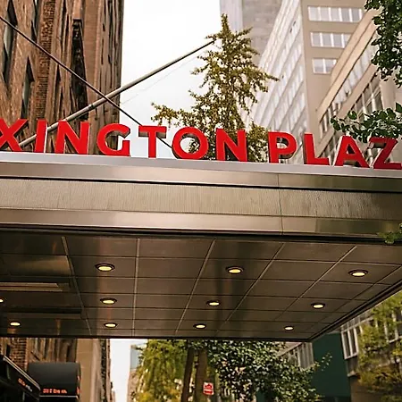 Lexington Plaza Hotel 4*