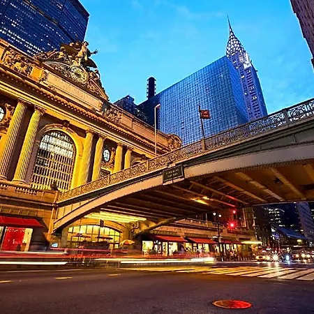 Lexington Plaza New York