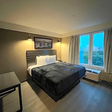 Liv Bronx Hotel New York