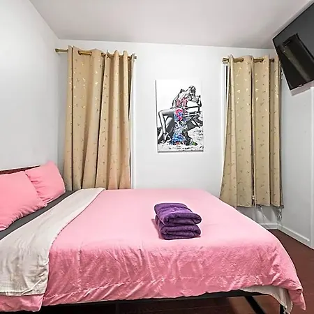 Hotel Pinky Pinky 2 Bedroom New York