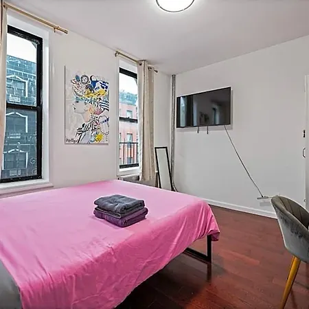 Pinky Pinky 2 Bedroom New York