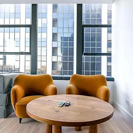 Placemakr Street 4*