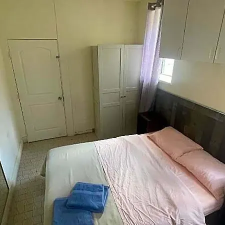 Homestay Hudson Yards Hk *