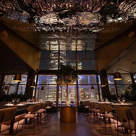 Hotel Club Quarters World Trade Center, 4*